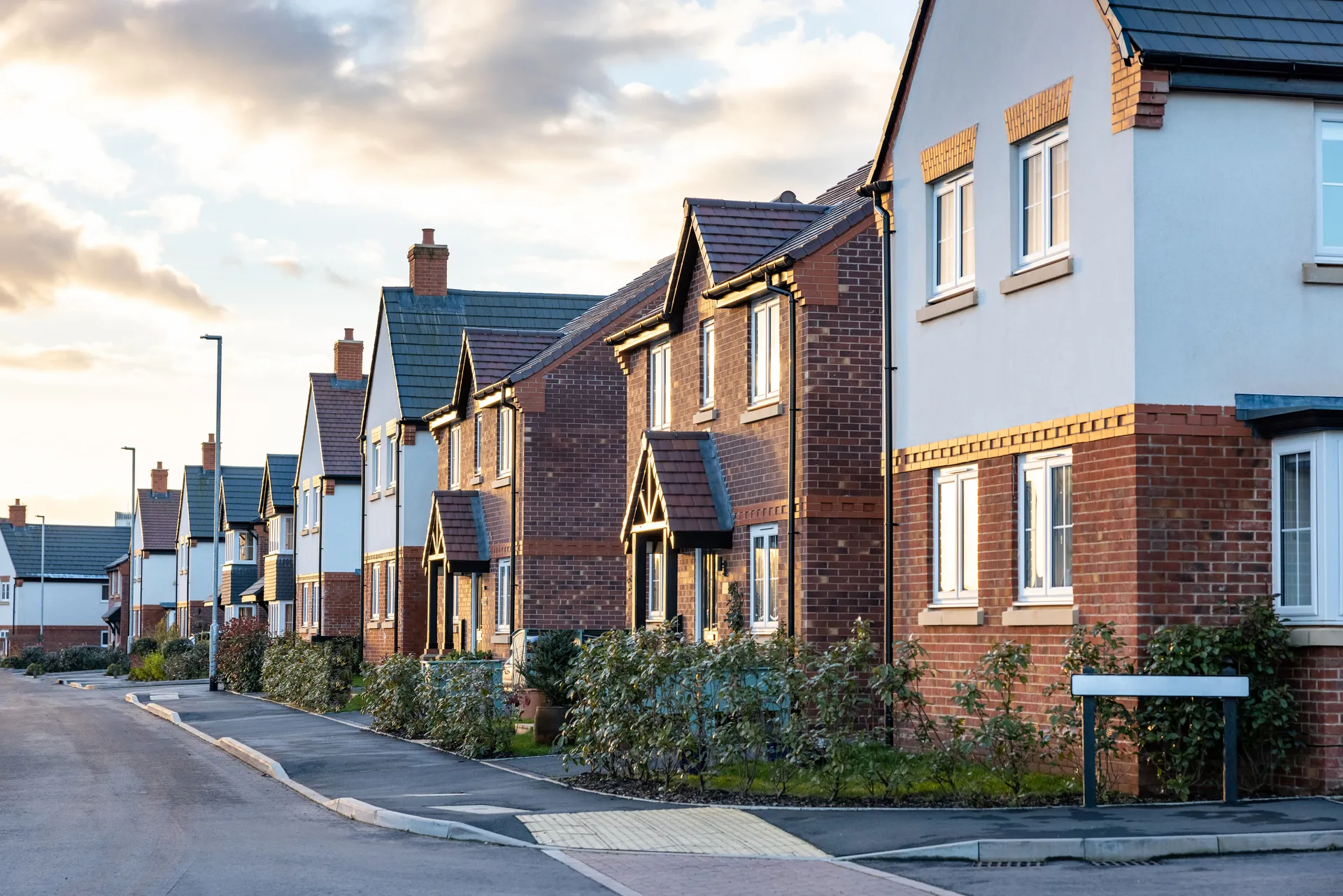 Renting property with Markham Property - image