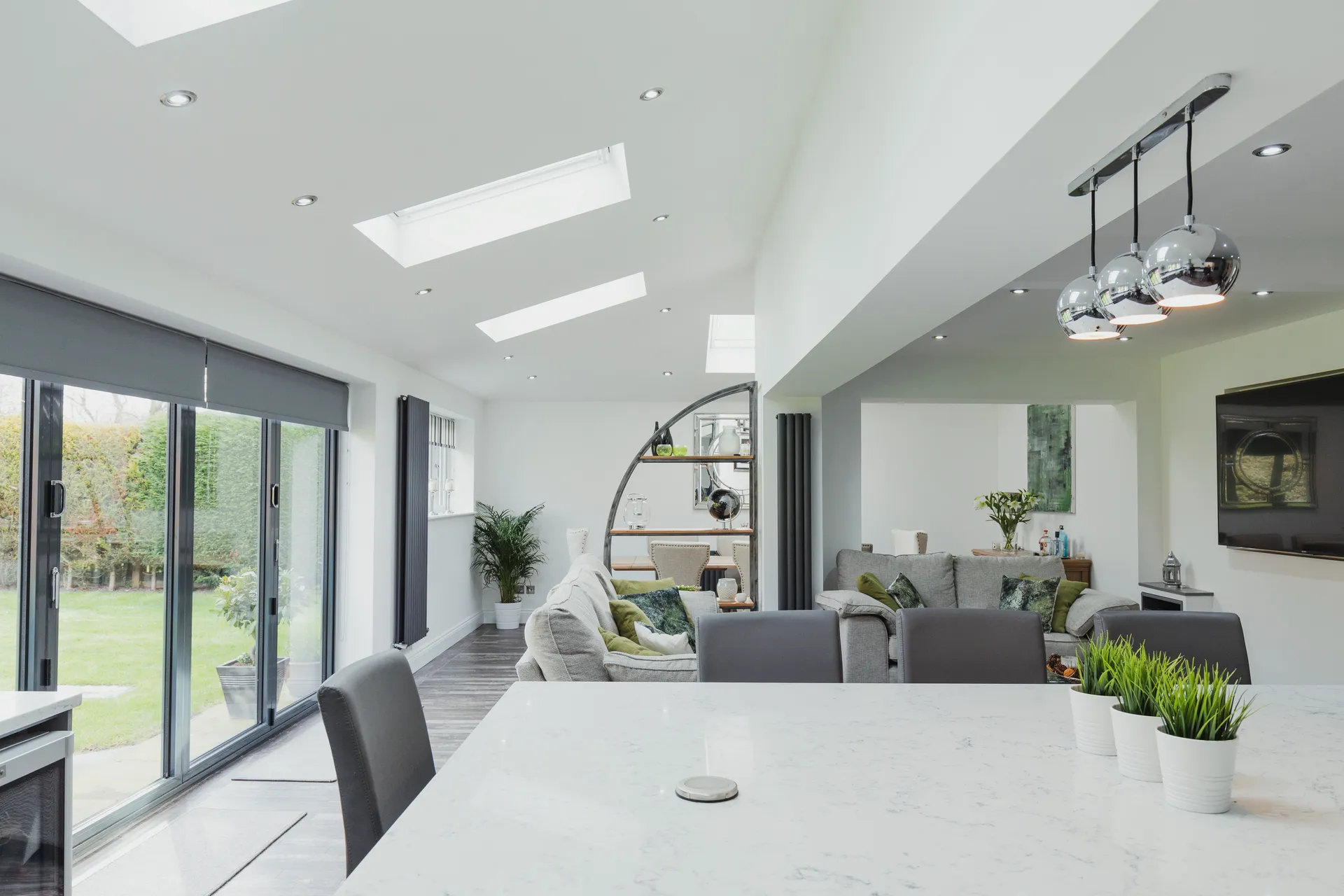 Renting property with Markham Property - image